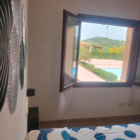 Lägenhet Mar Di Sardegna *